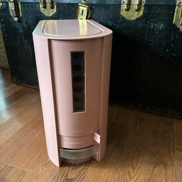 Tupperware Other - Vintage Tupperware pink large rice plastic storage and dispenser container